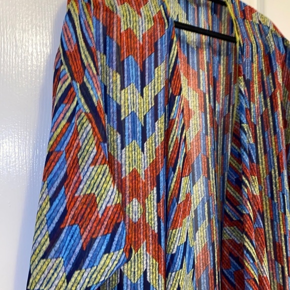 Lularoe size large kimono lot like new - Picture 4 of 6